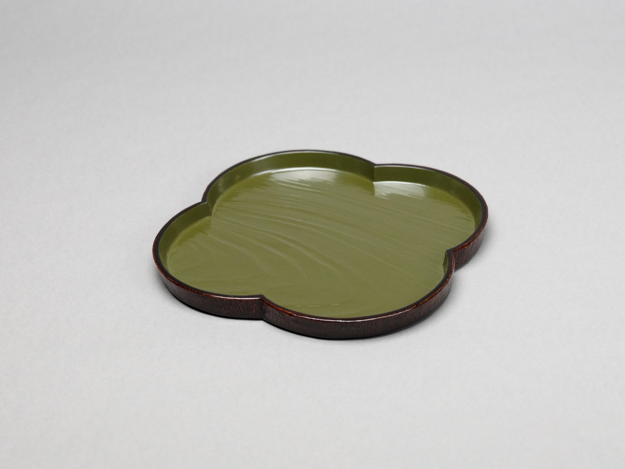 緑漆 木皮菓子盆